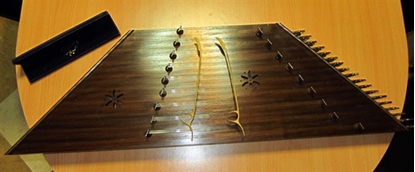Picture of Professional second hand Santoor